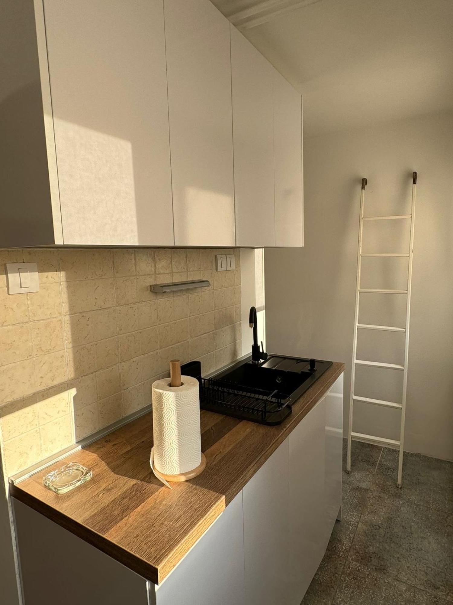 Balconia Sunny Apartment In Centre Of Belgrad Exterior foto